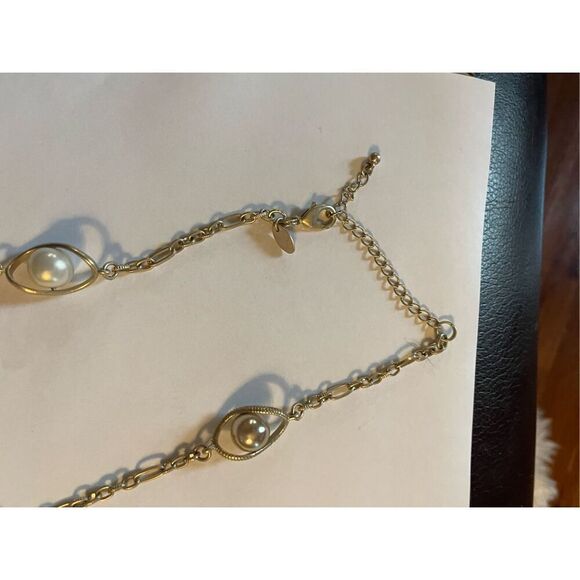 Lia Sophia "Endeavor " Matte Gold Tone w/Multicolor Pearls Necklace 42-45” - Picture 2 of 3